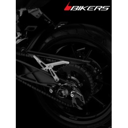 Rear wheel Axle with Protections Bikers Ktm Duke 200