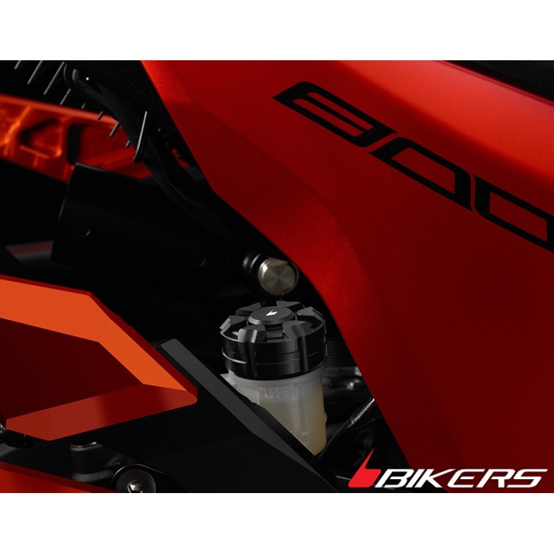 Rear Brake Fluid Tank Cap Bikers Kawasaki Z800 Rear Brake Fluid Tank Cap Bikers Kawasaki Z800